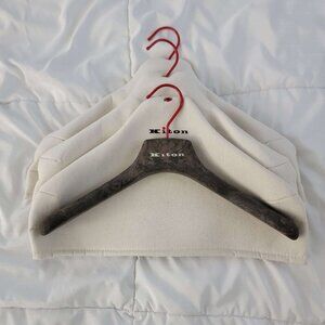 Kiton Non-Slip Hangers - Set of 3 (6pcs)